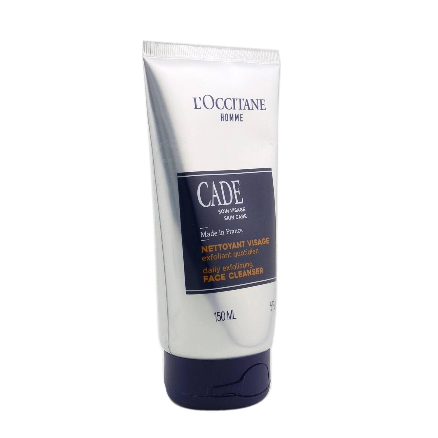 L'Occitane Cade Daily Exfoliating Face Cleanser 150ml/5oz 2 L'Occitane Cade Daily Exfoliating Face Cleanser 150ml/5oz - Image 2